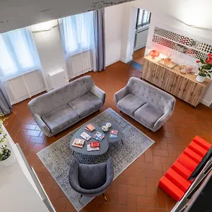 https://uffizi-florence.it-tuscanyhotel.com