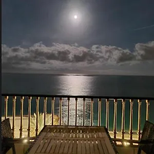 https://appartement-avec-vue-sur-mer-sur-la-promenade-des-anglais.fr-provencehotel.com