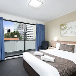 The Metropolitan Spring Hill *** Brisbane
