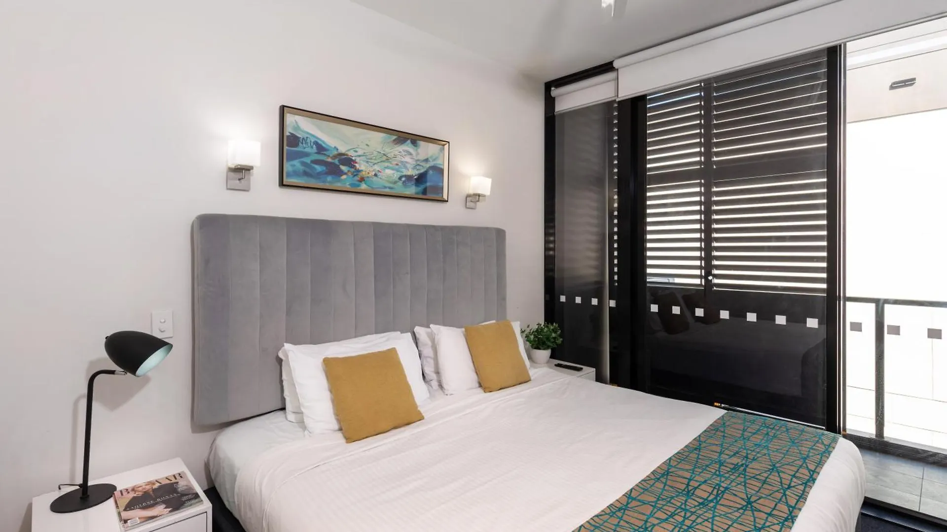 Arena Apartments By Cllix Brisbane 4*,